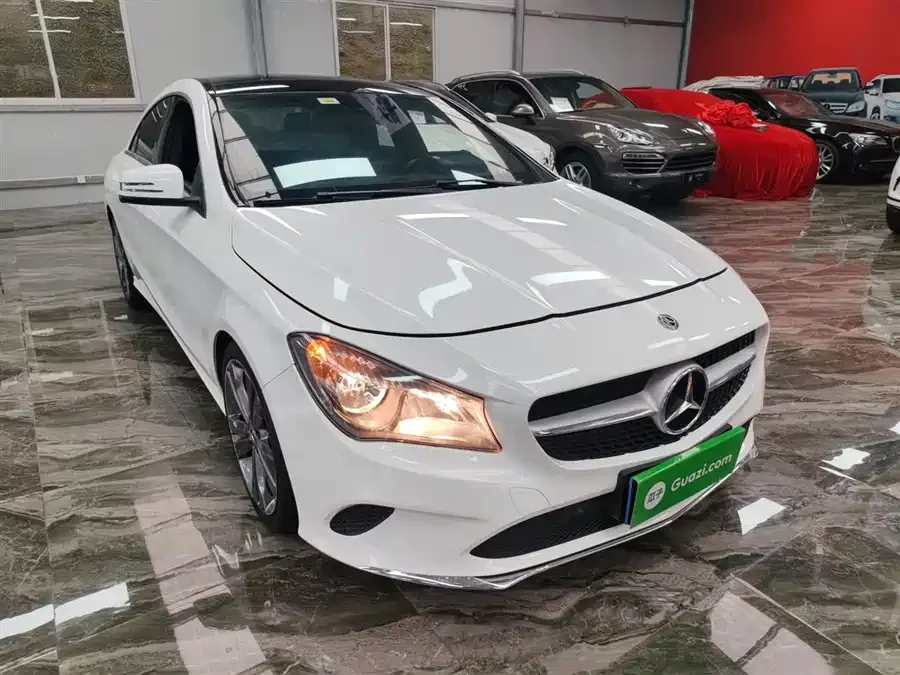 Mercedes-Benz CLA