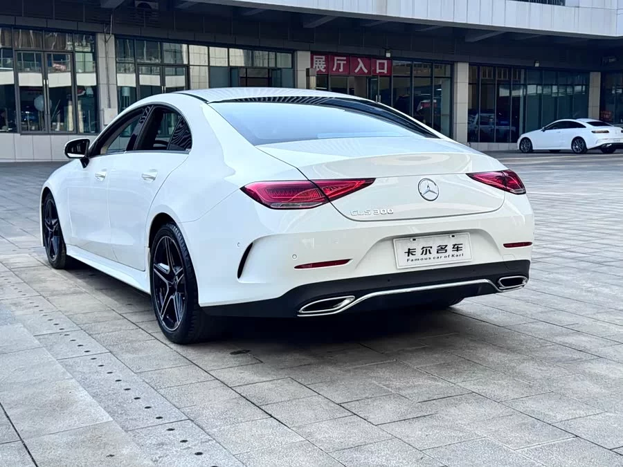 Mercedes Benz CLS