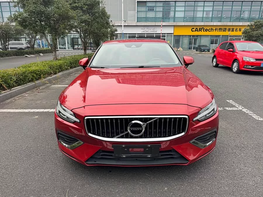 Volvo S60