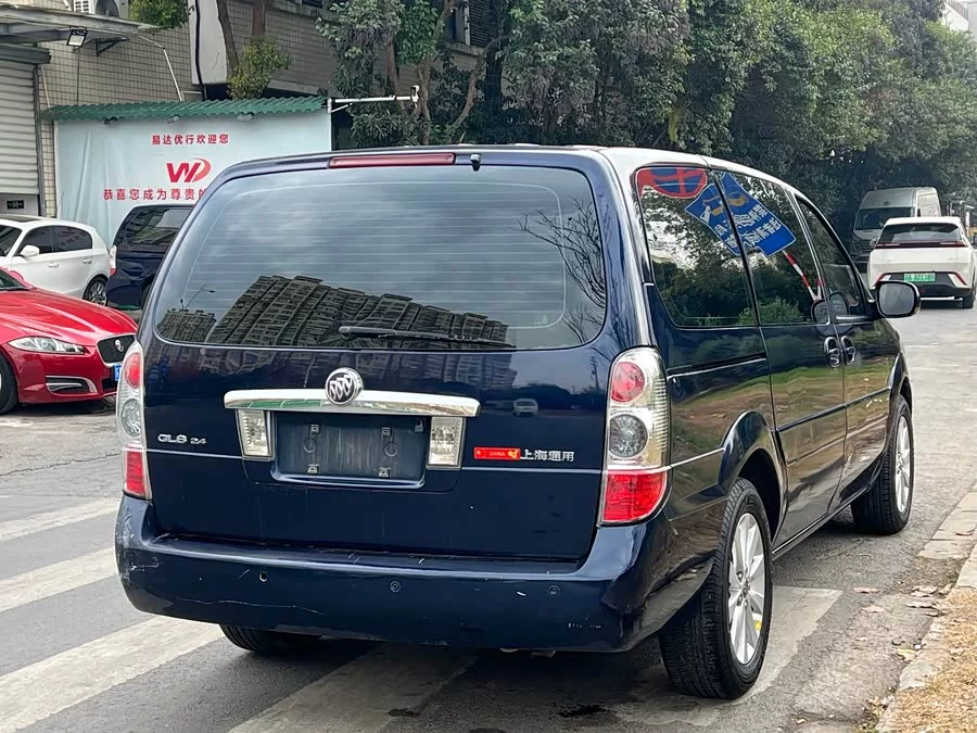 Buick GL8