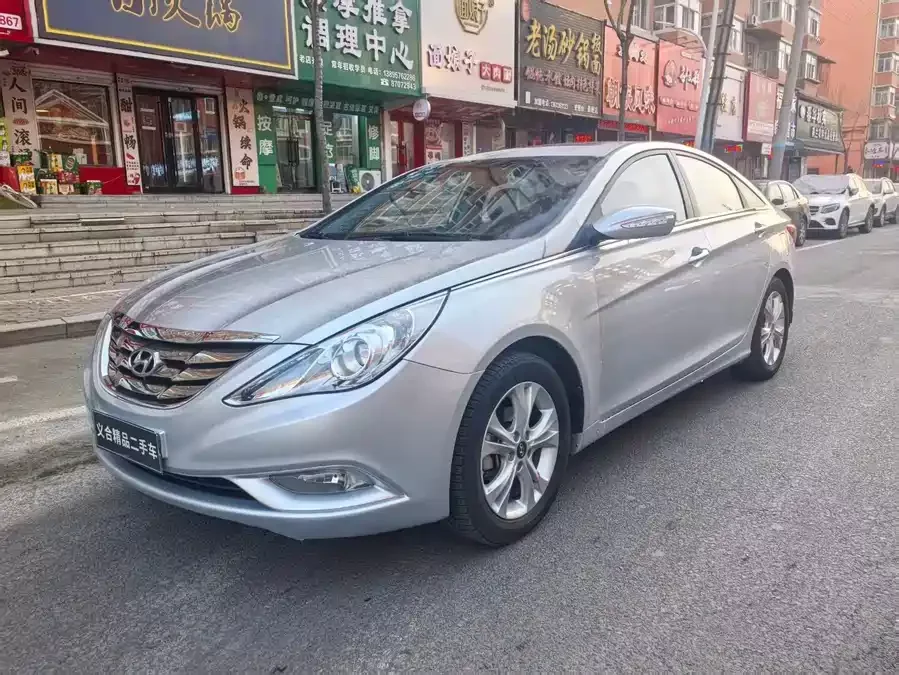 Hyundai Sonata