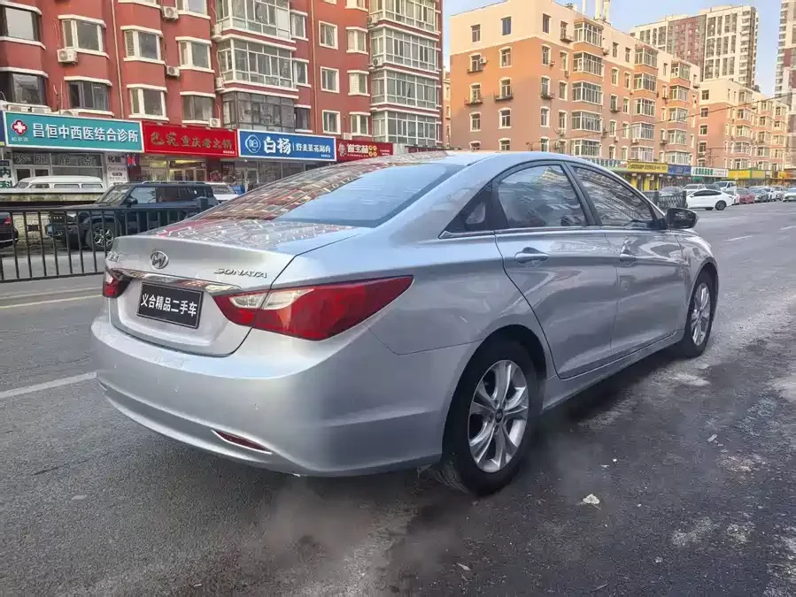 Hyundai Sonata