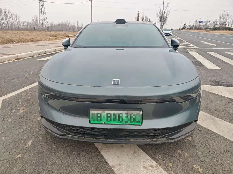 Zeekr 007
