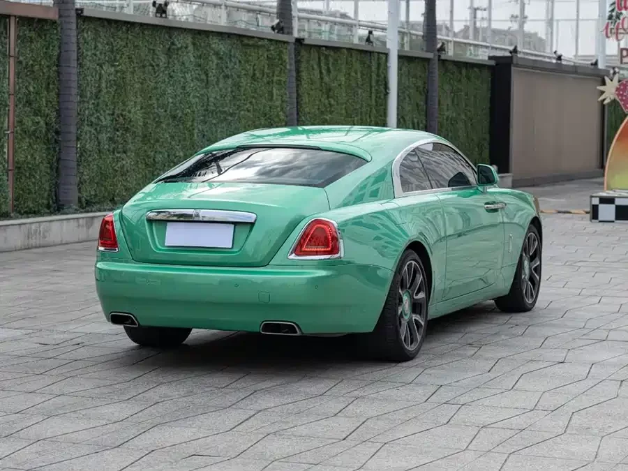 Rolls-Royce Phantom