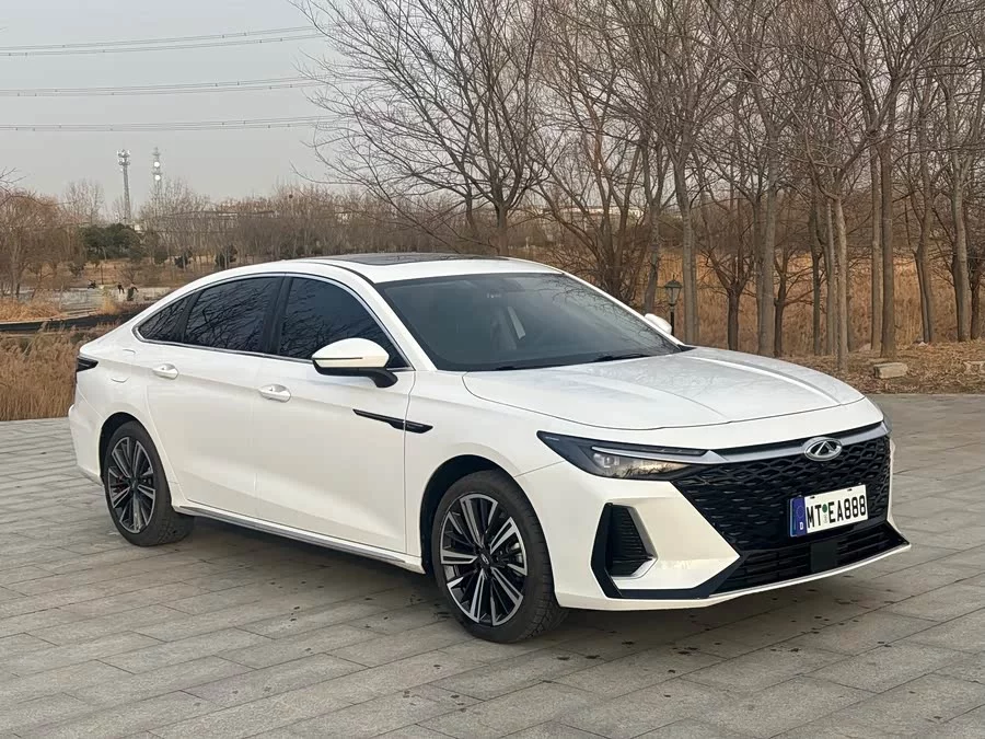 Chery Arrizo 8