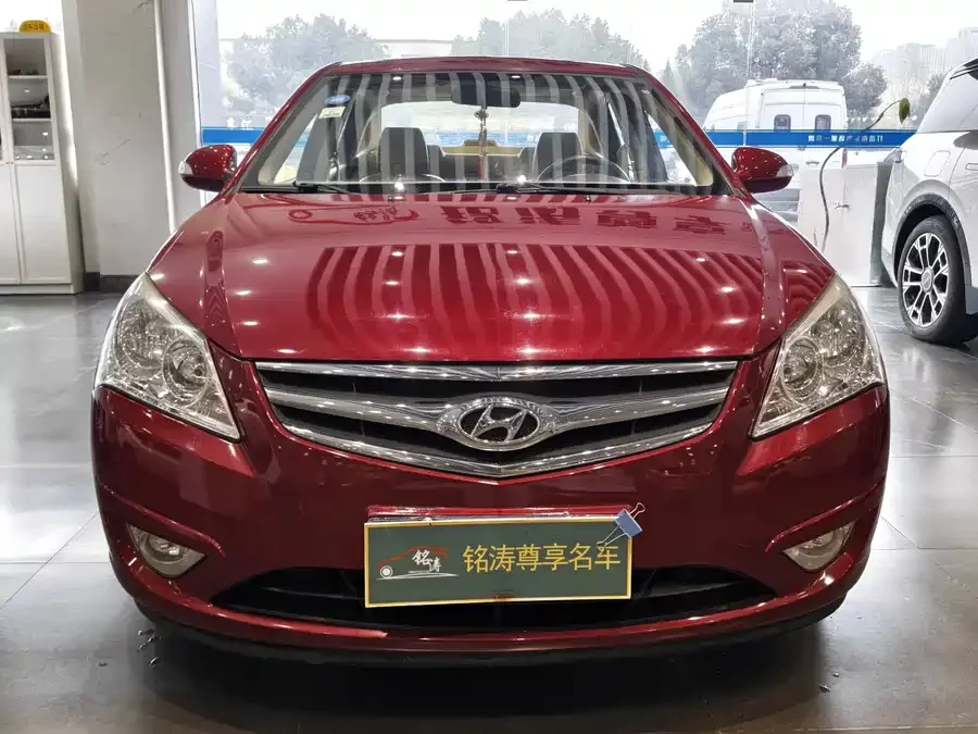 Hyundai Elantra / Celesta