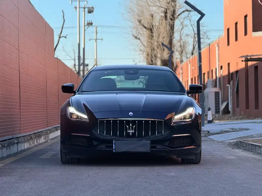 Maserati President