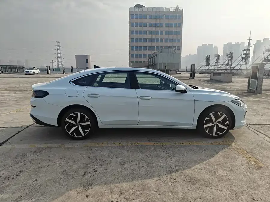 Volkswagen Lingdu