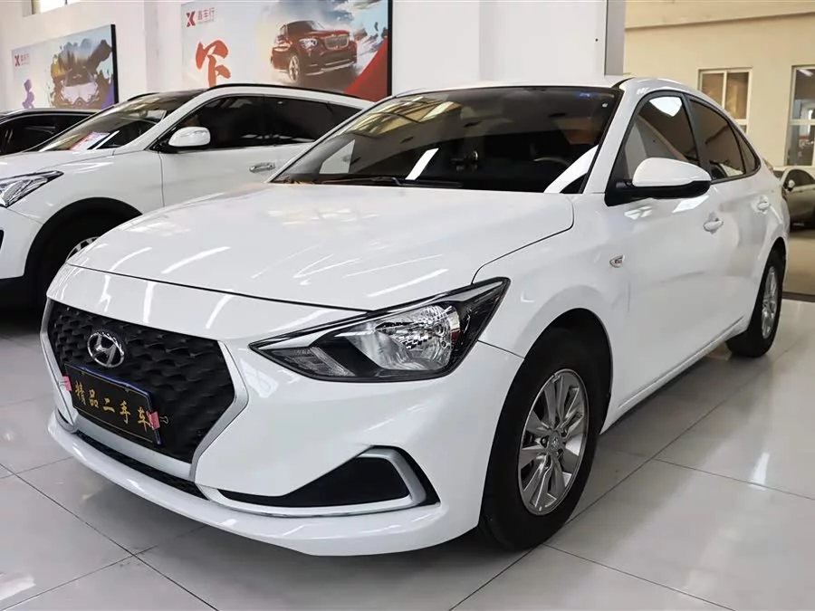 Hyundai Elantra / Celesta