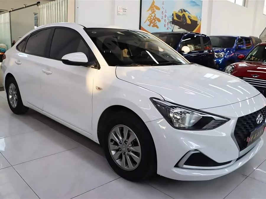 Hyundai Elantra / Celesta
