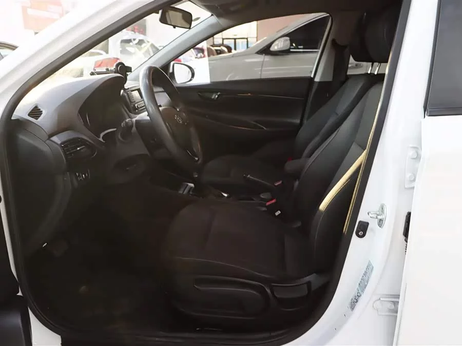 Hyundai Elantra / Celesta