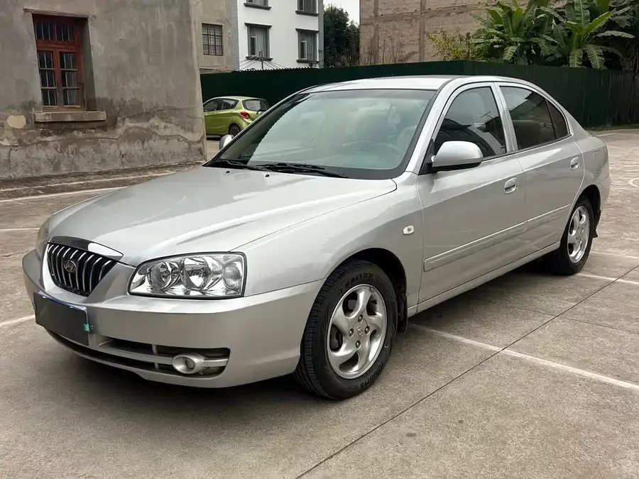 Hyundai Elantra