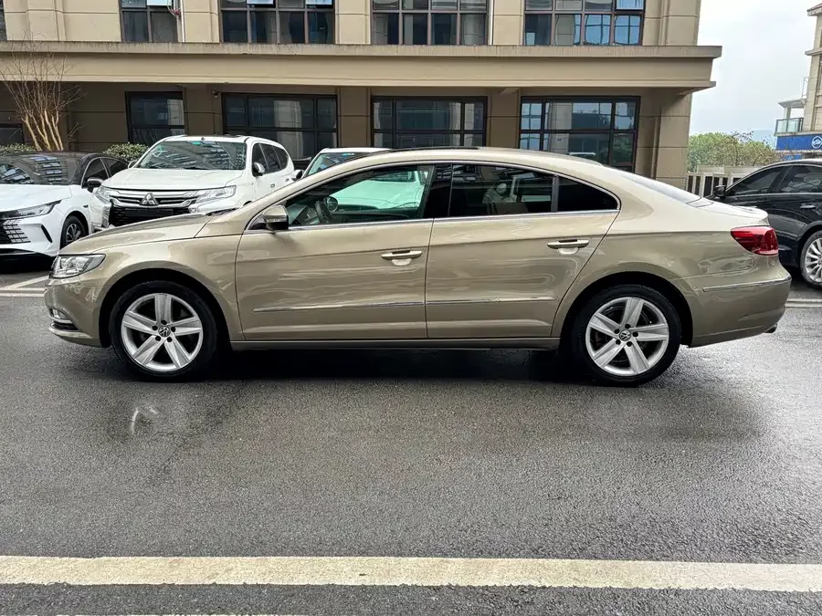 Volkswagen FAW- CC