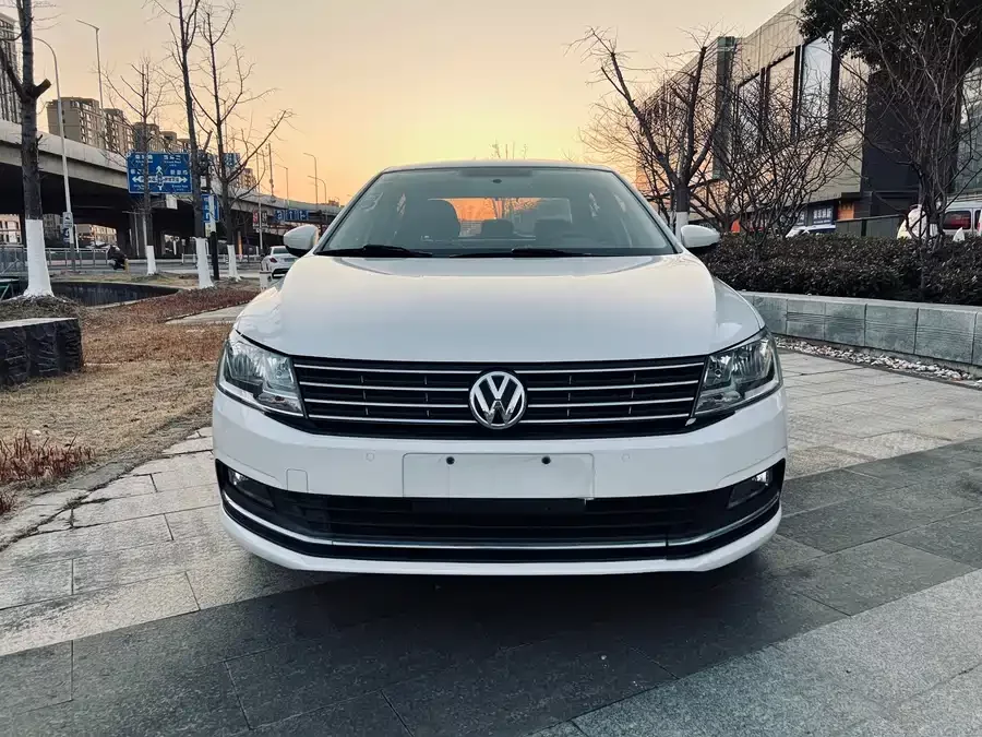 Volkswagen Lavida