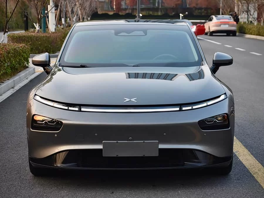 Xpeng P7