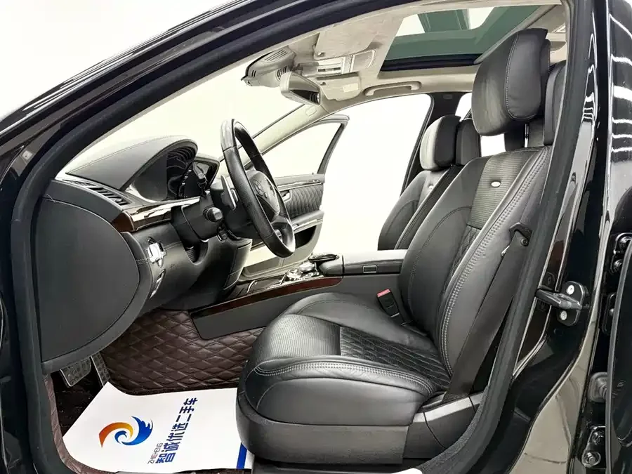 Mercedes Benz S-Class AMG