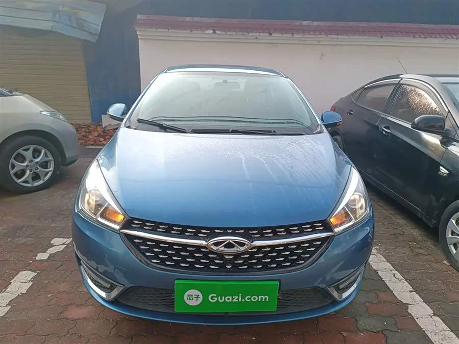 Chery Arrizo 5