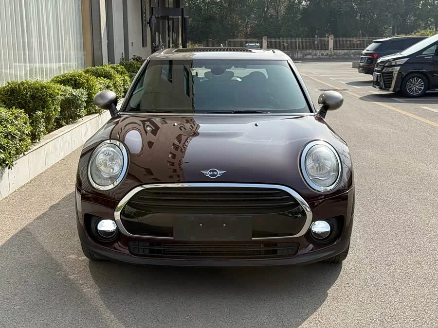 MINI CLUBMAN