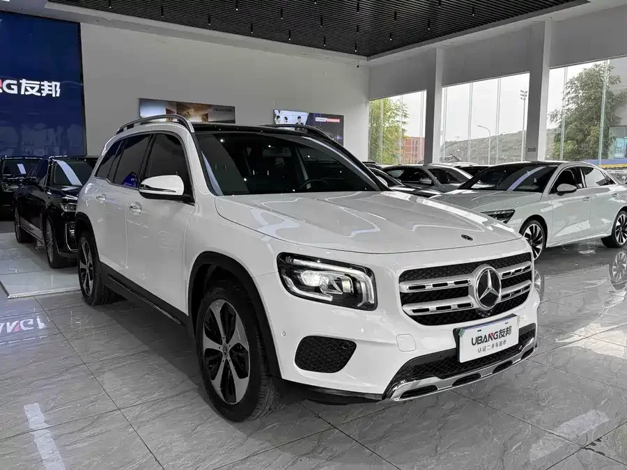 Mercedes Benz GLB