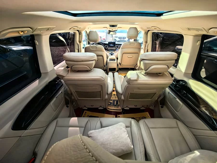 Mercedes Benz Class V