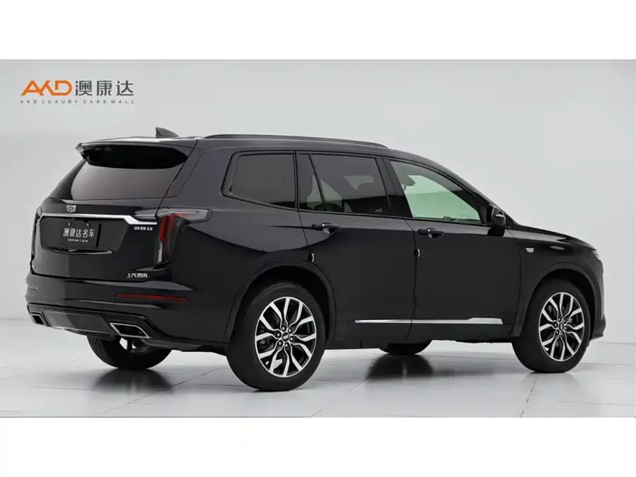 Cadillac XT6