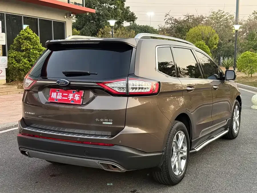 Ford Edge