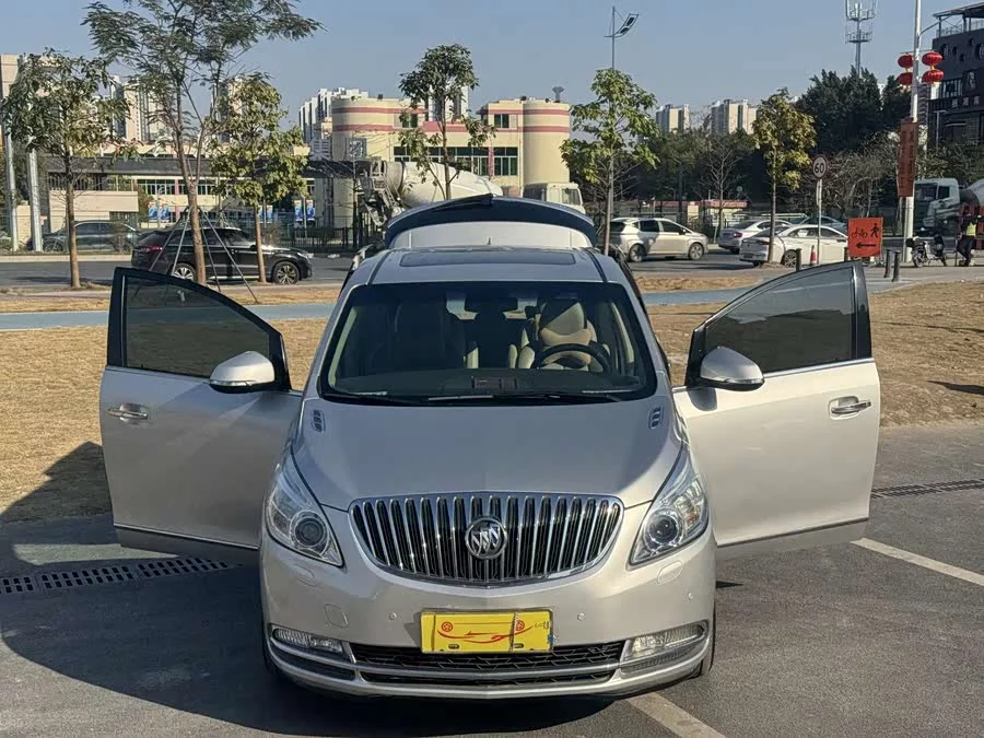 Buick GL8