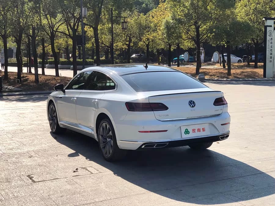 Volkswagen FAW- CC