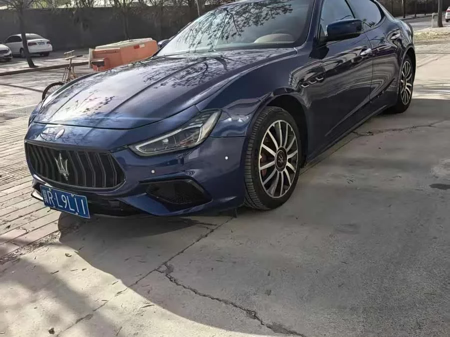 Maserati Ghibli