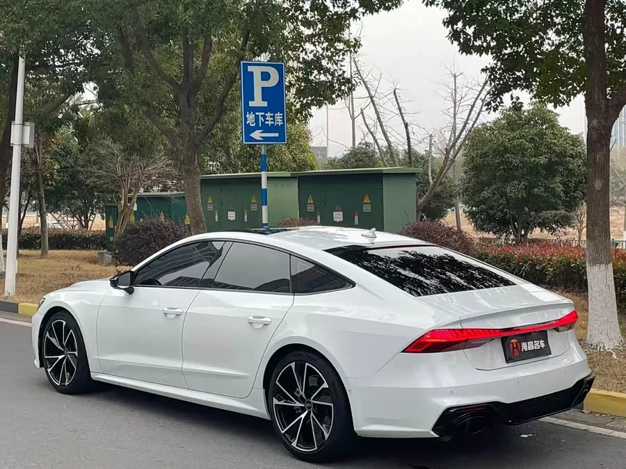 Audi A7
