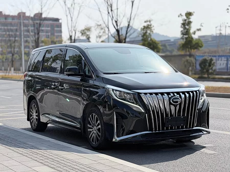 GAC Trumpchi M8