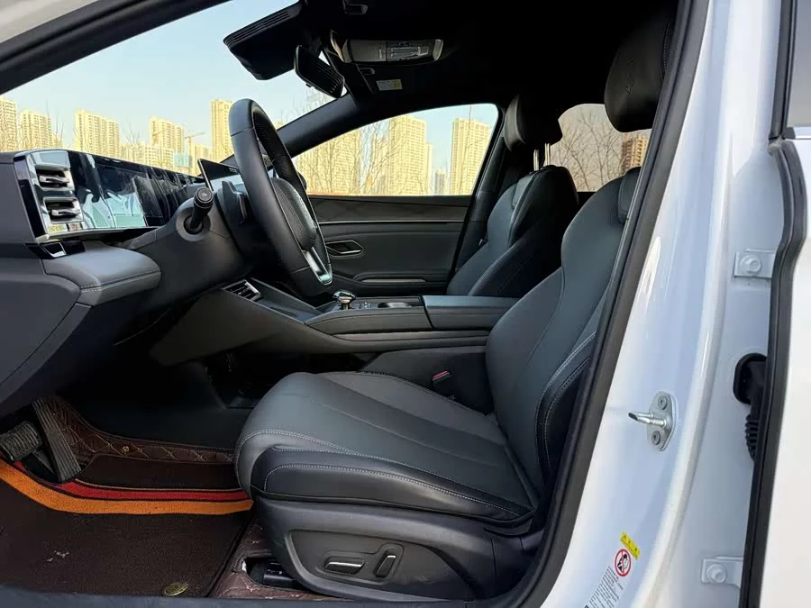 BYD Qin L