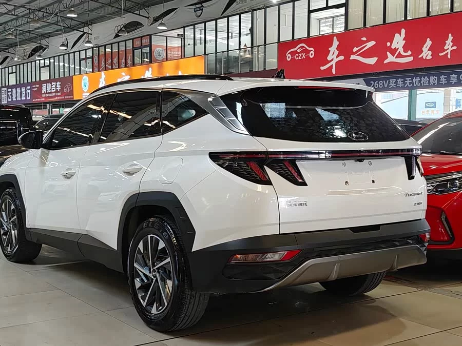 Hyundai Tucson