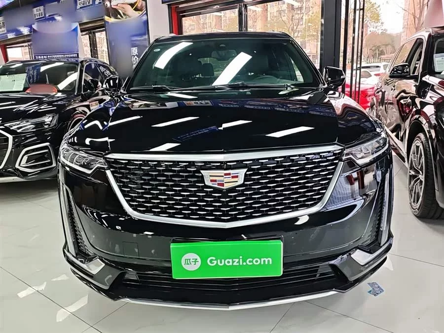 Cadillac XT6