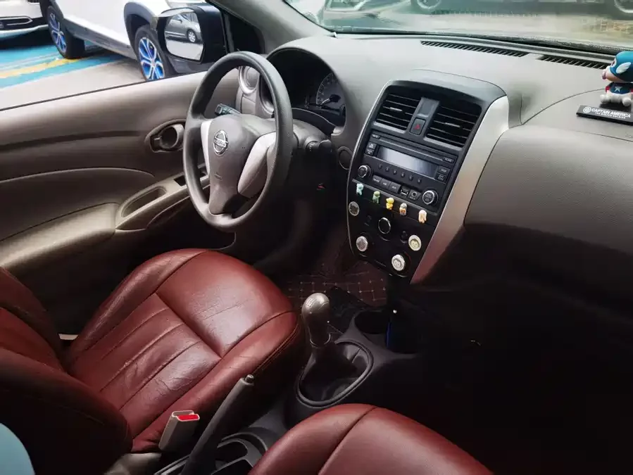 Nissan Sunny