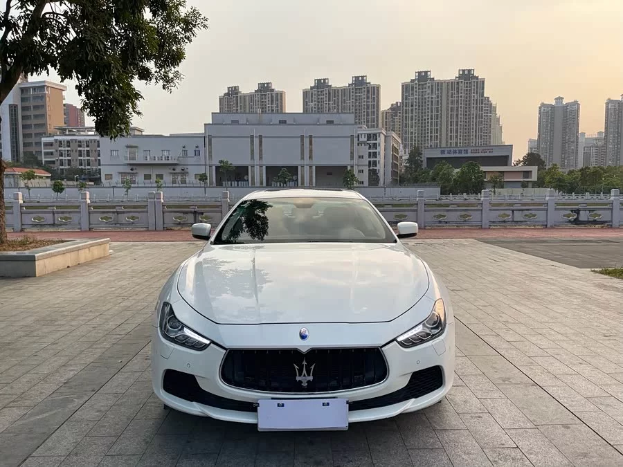 Maserati Ghibli