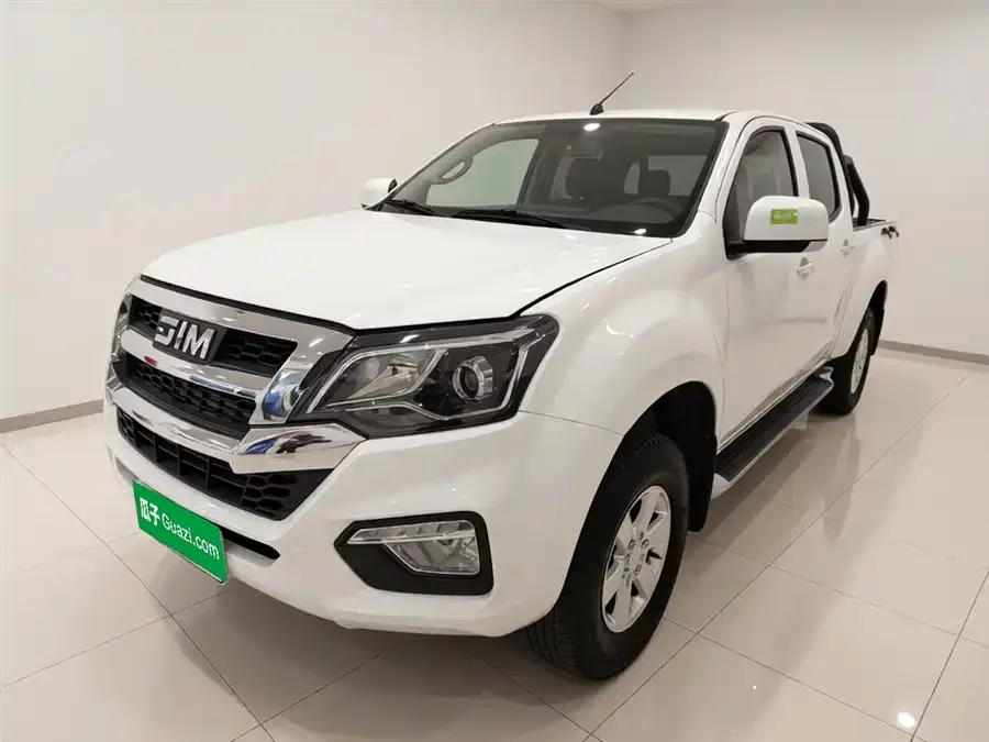 Isuzu RE-MAX Ruimai
