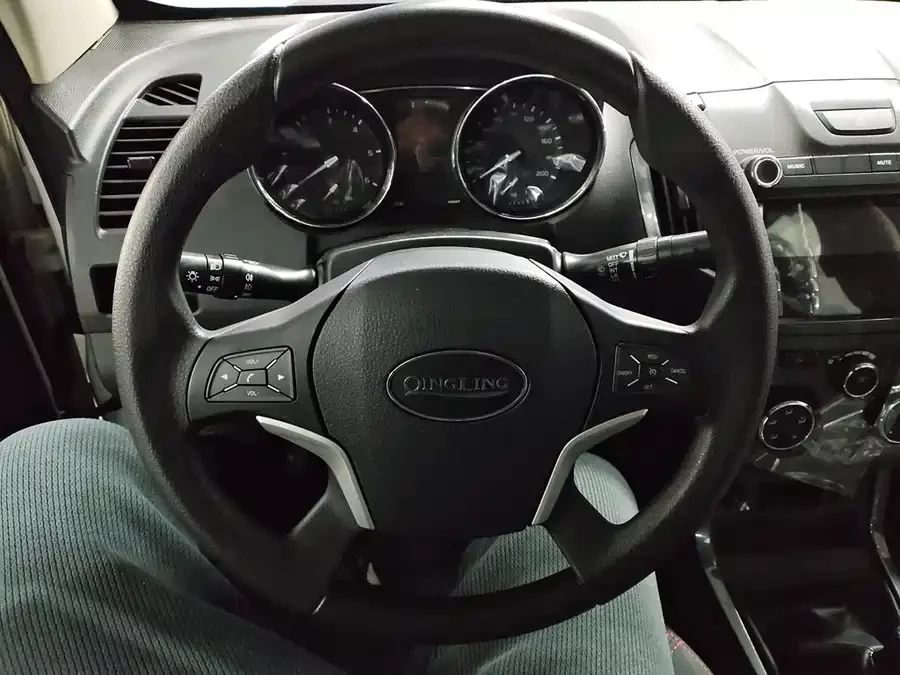 Isuzu TAGA
