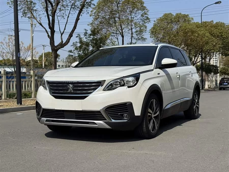 Peugeot 5008