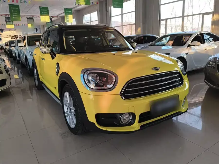 MINI COUNTRYMAN