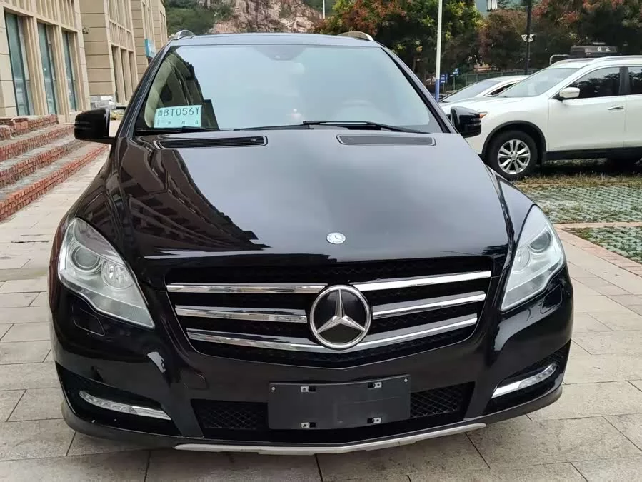 Mercedes Benz R-rated