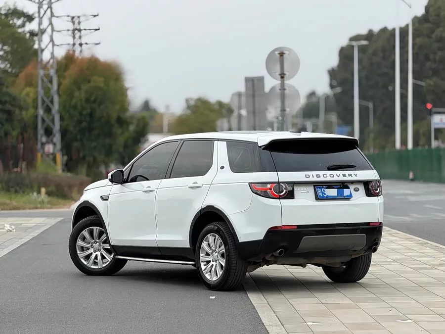Land Rover Discovery Sport