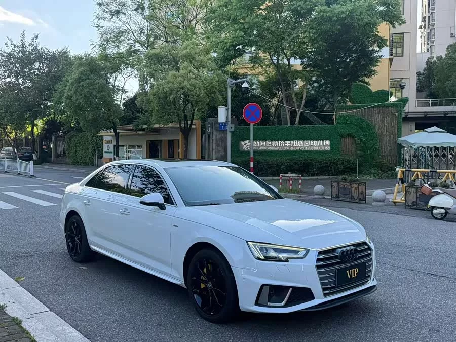 Audi A4L