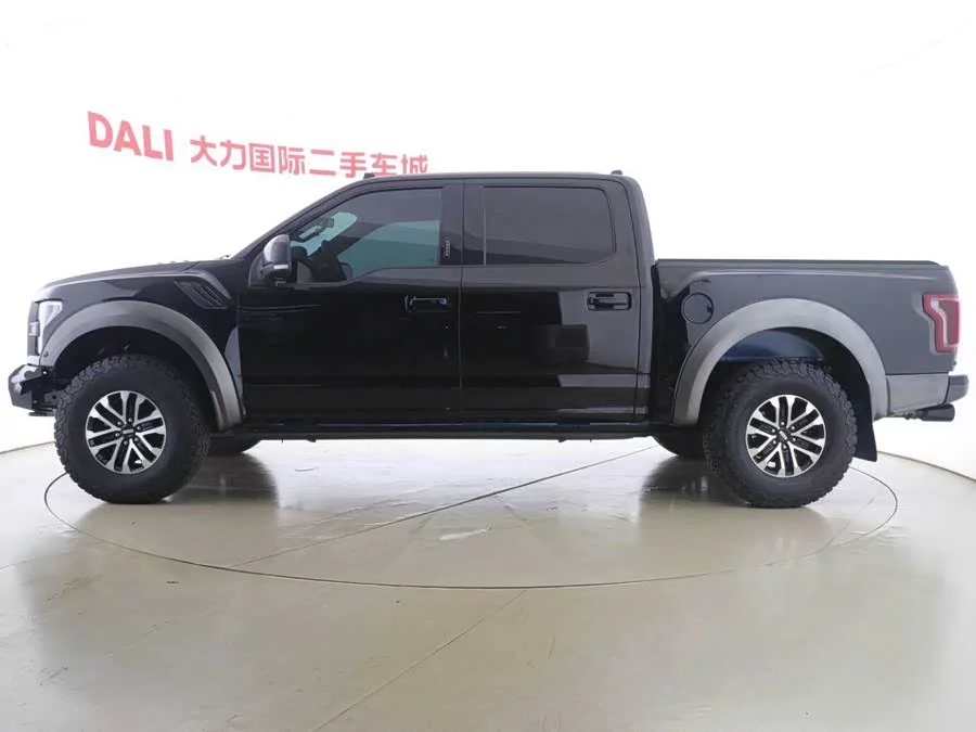 Ford F-150 Raptor