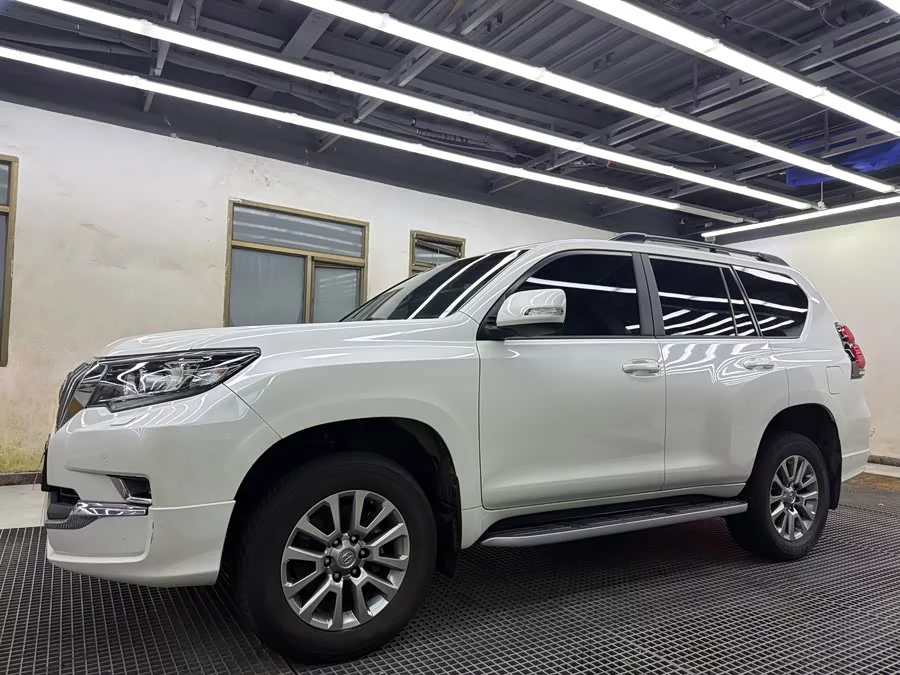 Toyota Prado