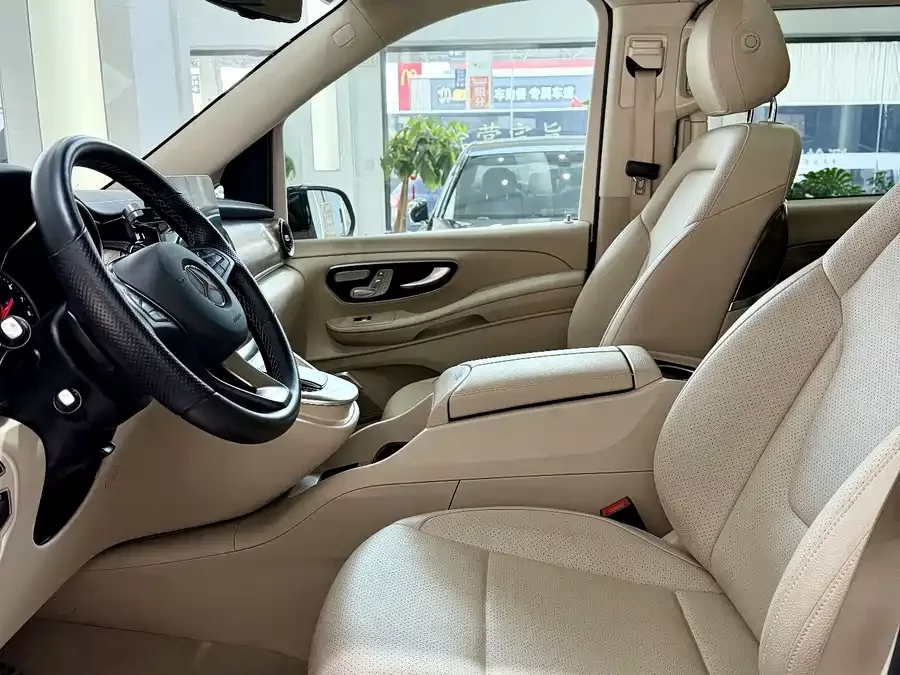 Mercedes Benz Class V