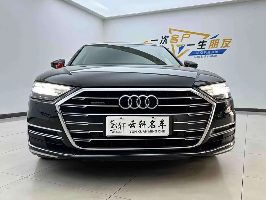 Audi A8