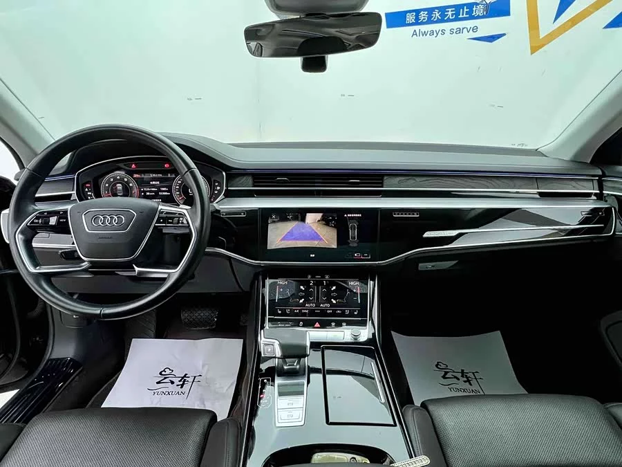 Audi A8