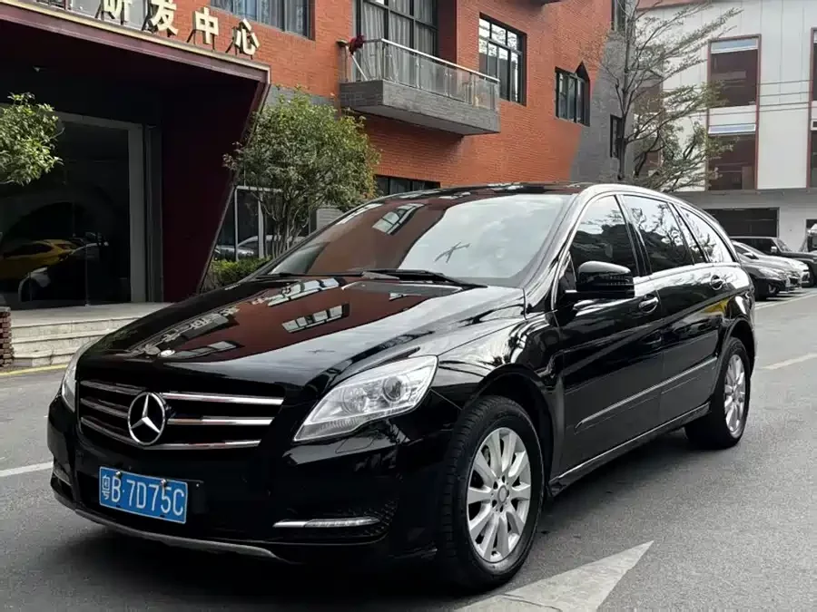 Mercedes Benz R-rated