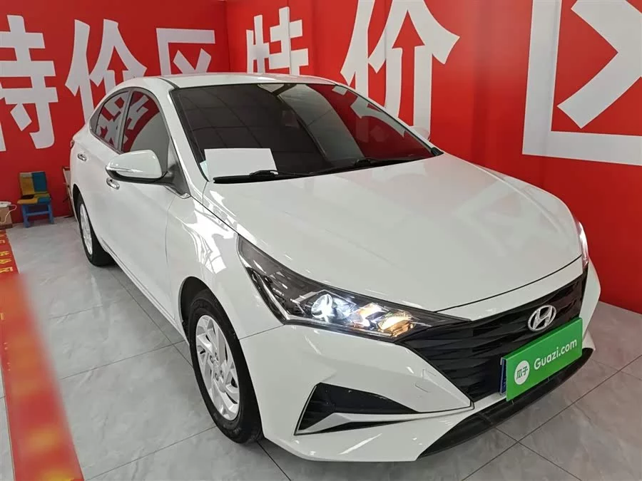 Hyundai Elantra / Celesta